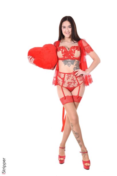 Tanya Bahtina big tits tattooed Cupid stripper 01
